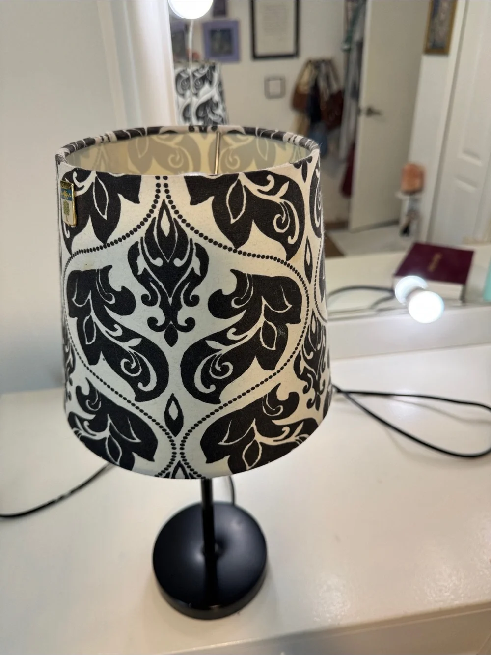 Black and White Damask Table Lamp - Classic Home Accent